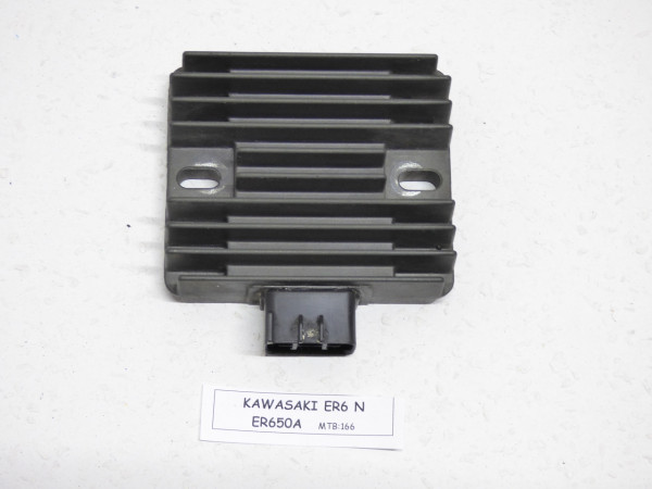 Kawasaki ER6 N ER650A Gleichrichter Regler SH678A-12