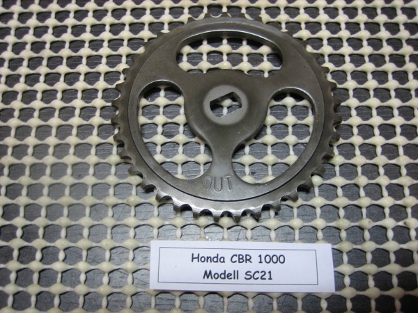 Honda CBR 1000 SC21 Rad Ölpumpe