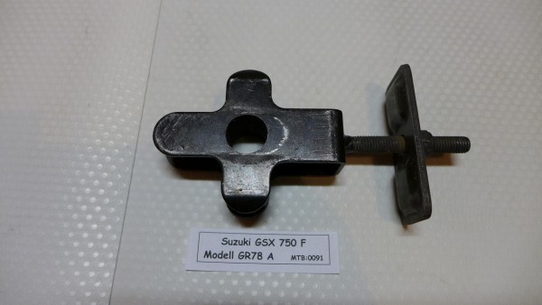 Suzuki GSX 750F GR78A Kettenspanner