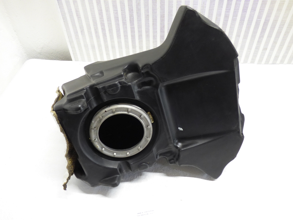 BMW K1200R K12R K43 Benzintank 16117683657 , unfallfreies Ersatzteil ...
