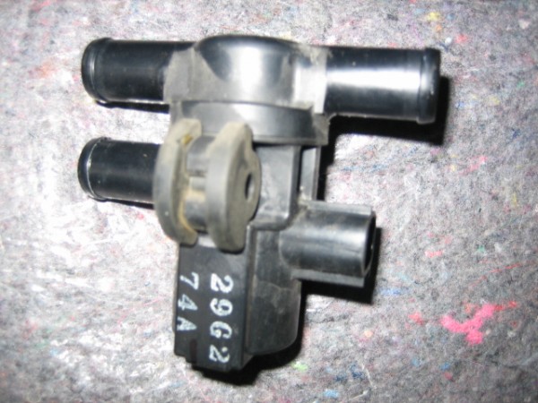 Suzuki GSF 1250 Thermostat Komplett