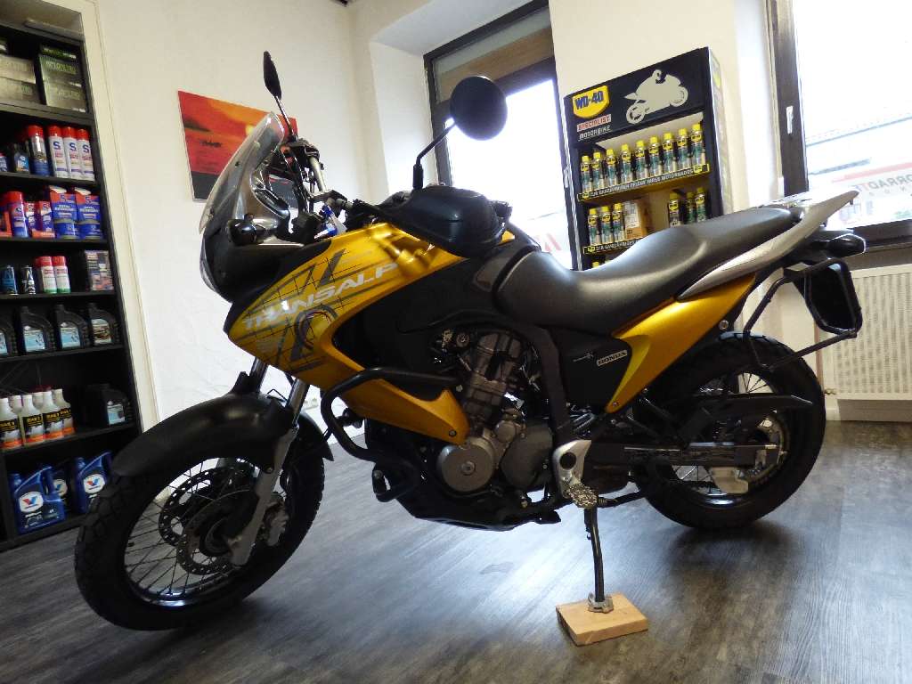 Pompe à Essence | Honda XL 700 2008 7120 | France