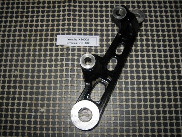 Yamaha XJ 600 Diversion 4BR Halter Bremssattel hinten