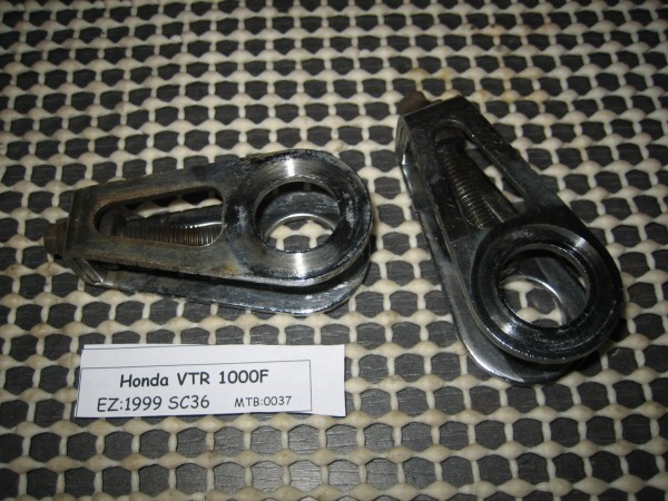 Honda VTR 1000F Kettenspanner
