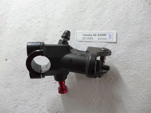 Yamaha YZF R6 RJ095 Bremszylinder vorn