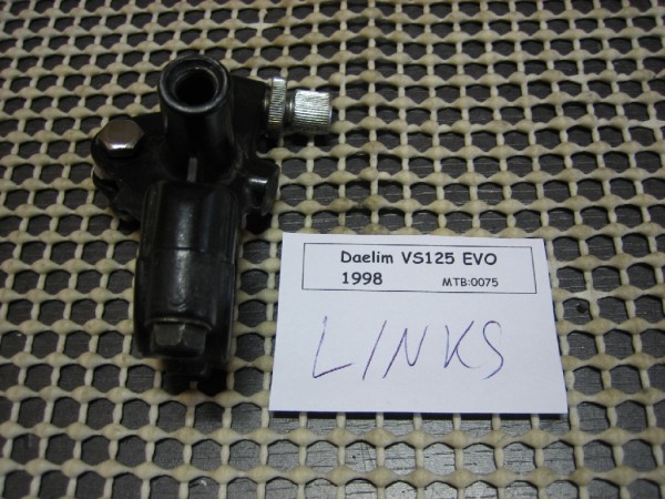 Daelim VS 125 F EVO Aufnahme Kupplungshebel Spiegelgewinde