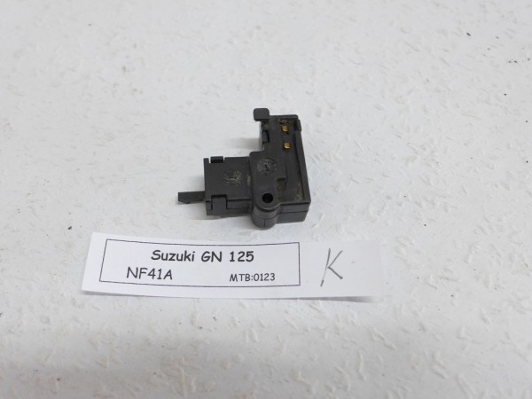 Suzuki GN 125 NF41 Kupplungskontaktschalter