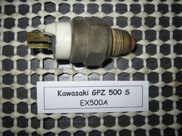 Kawasaki GPZ 500 Lüfterschalter Kühler Temperaturfühler