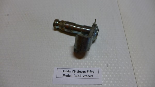 Honda CB 750 RC42 Sevenfifty Fußbremshebelaufnahme