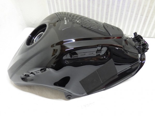 Honda VFR 1200 SC63 Tank Benzintank schwarz