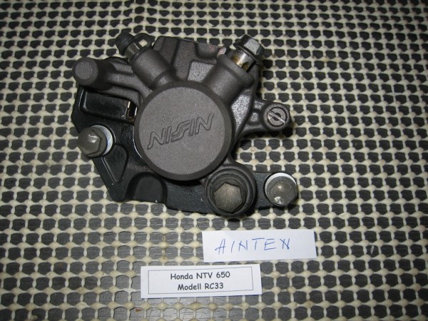 Honda NTV 650 RC33 Bremssattel hinten