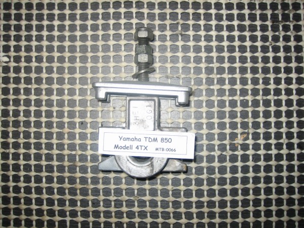 Yamaha TDM 850 4TX Kettenspanner